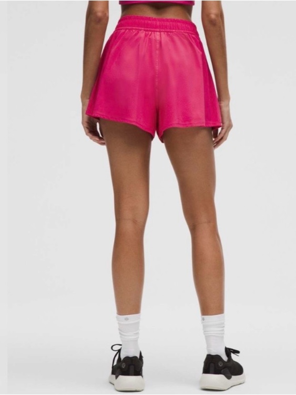 Lululemon Pace Crush High-Rise Short 2.5"
Raspberry Coulis XXXS